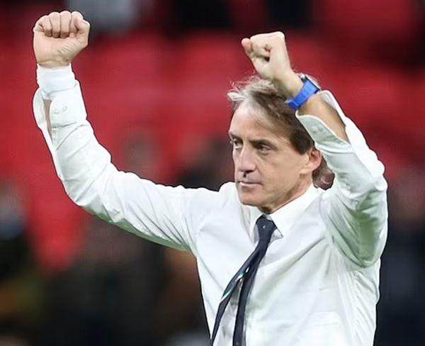 PP电子「中国」官方网站-曼奇尼：西班牙无锋让我惊讶 博努奇：点球不知选谁